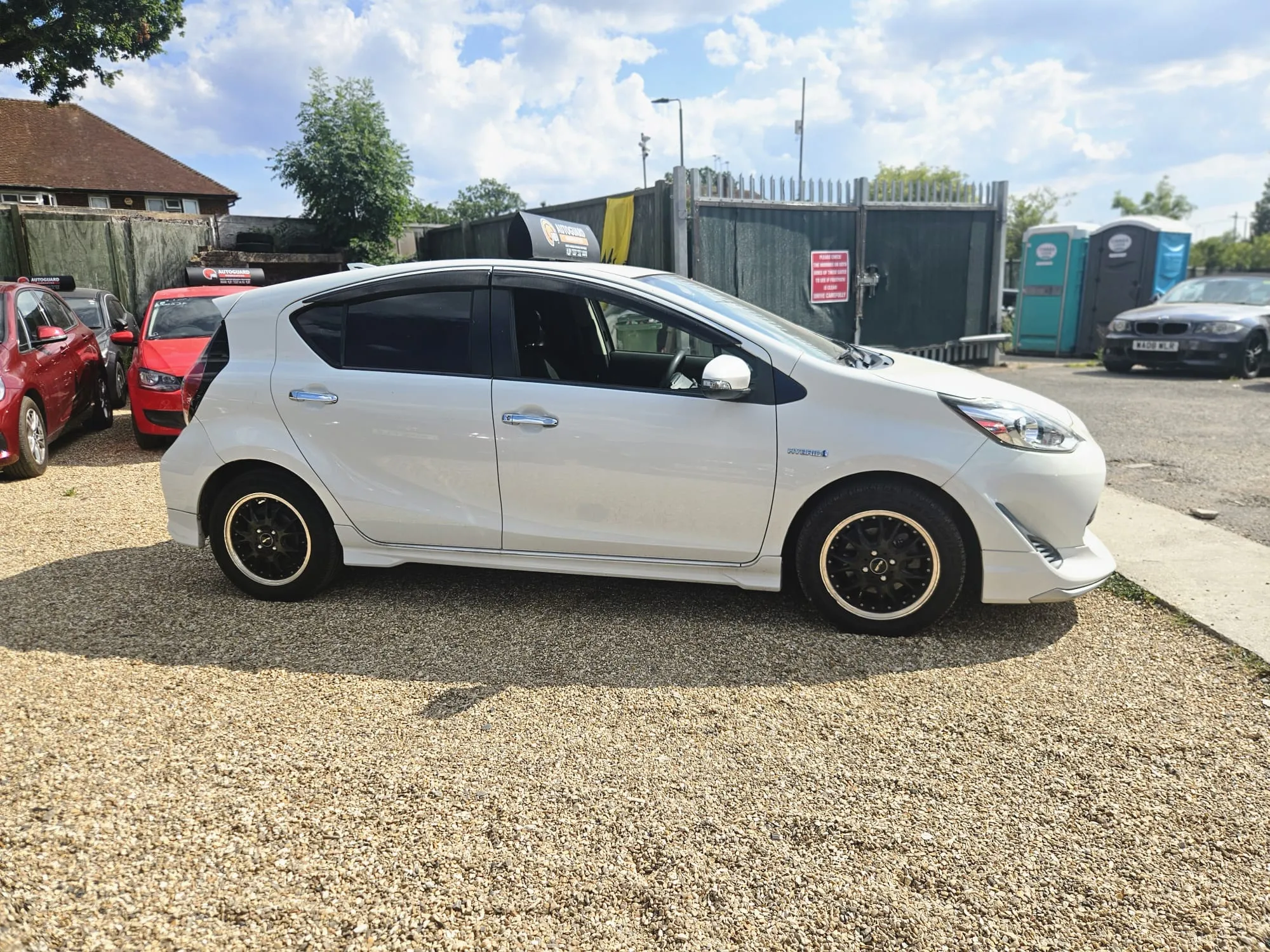 vehicle-media-7