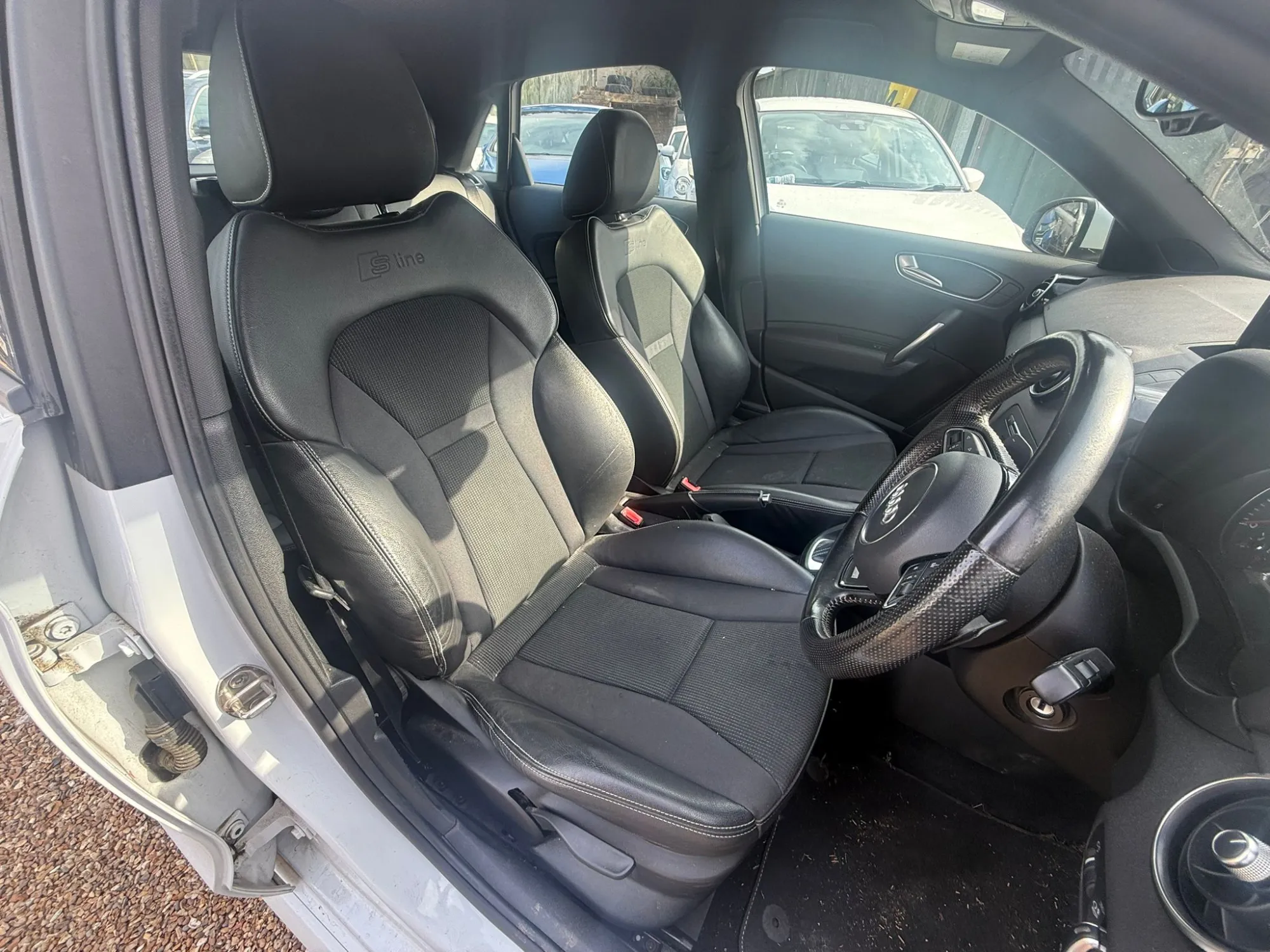 vehicle-media-21