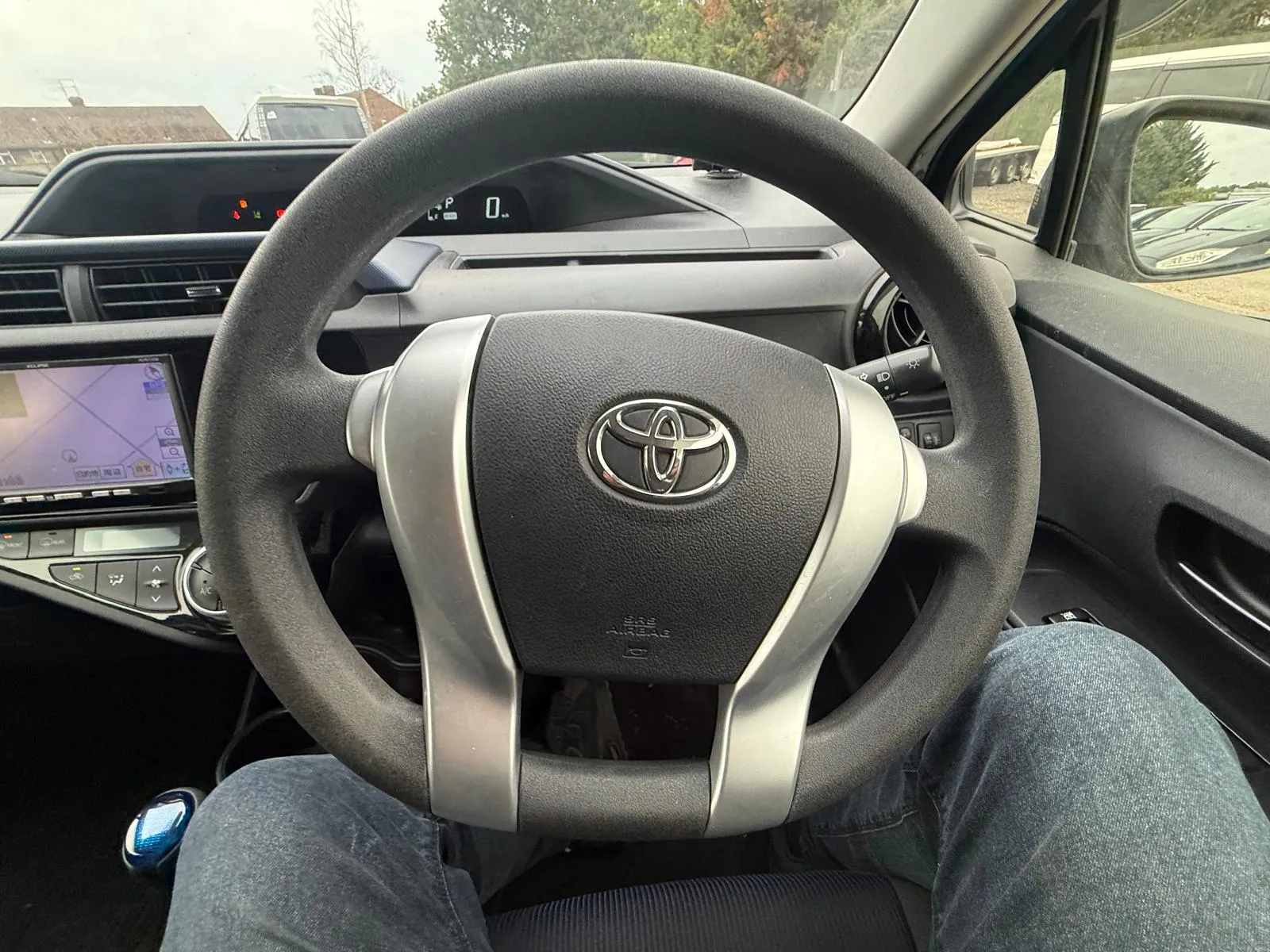 vehicle-media-19