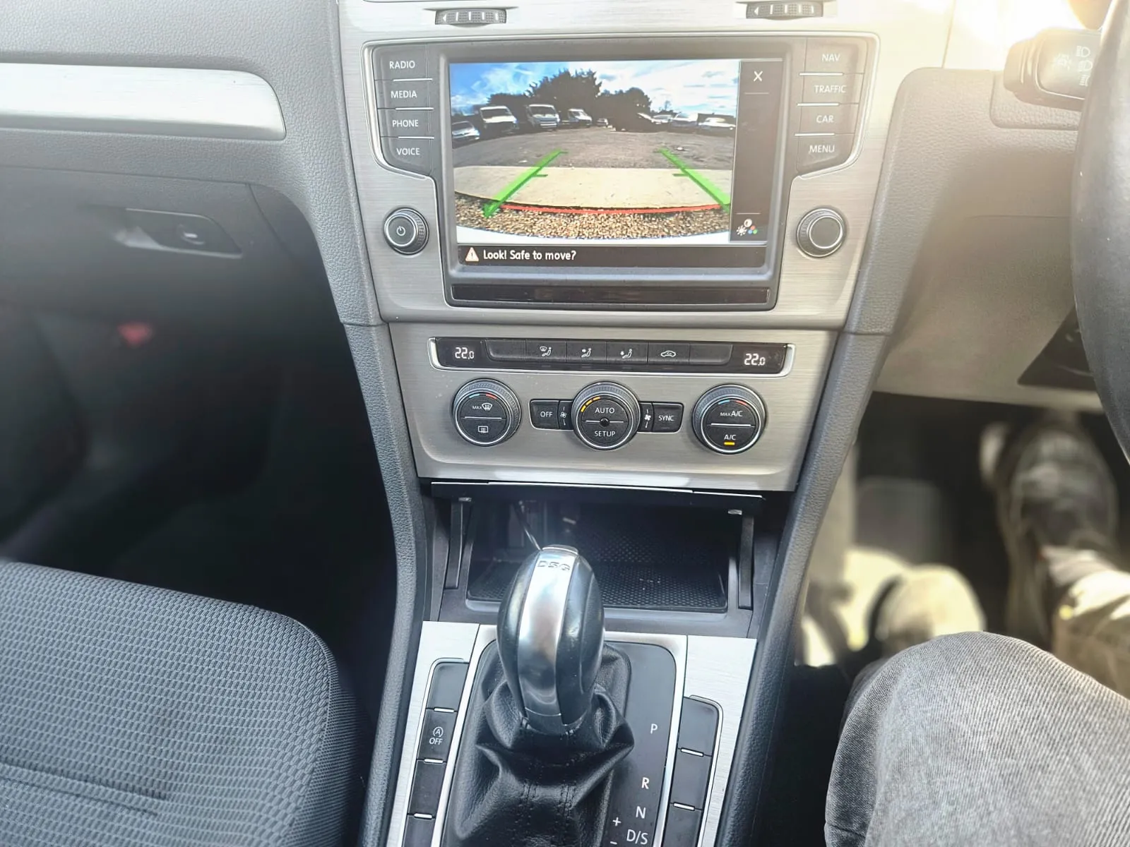 vehicle-media-19