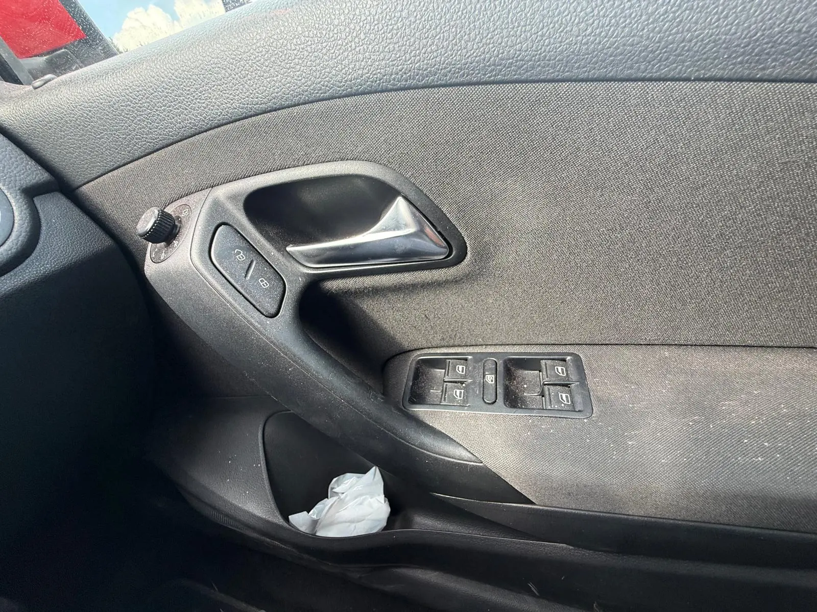 vehicle-media-25