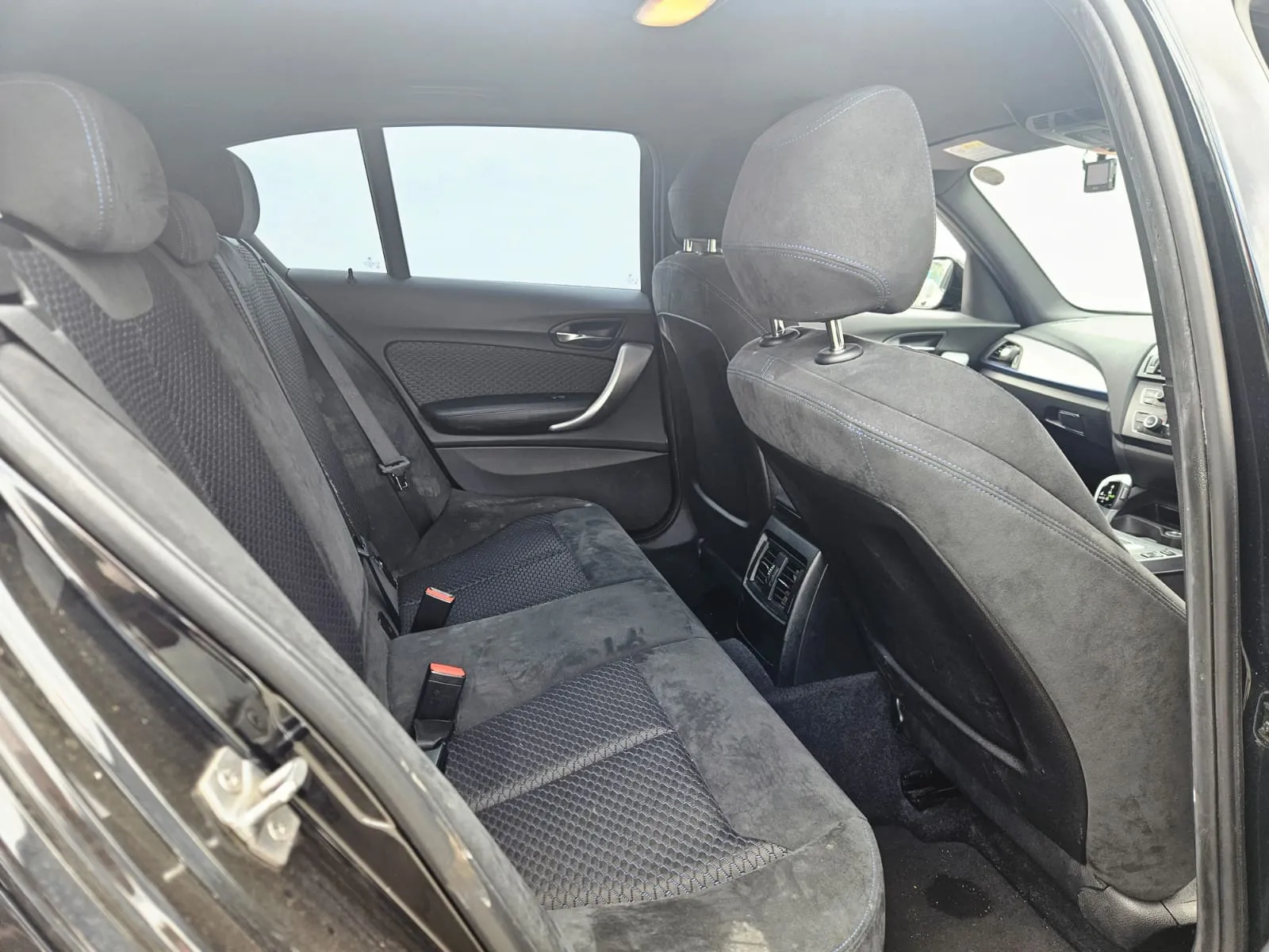 vehicle-media-21