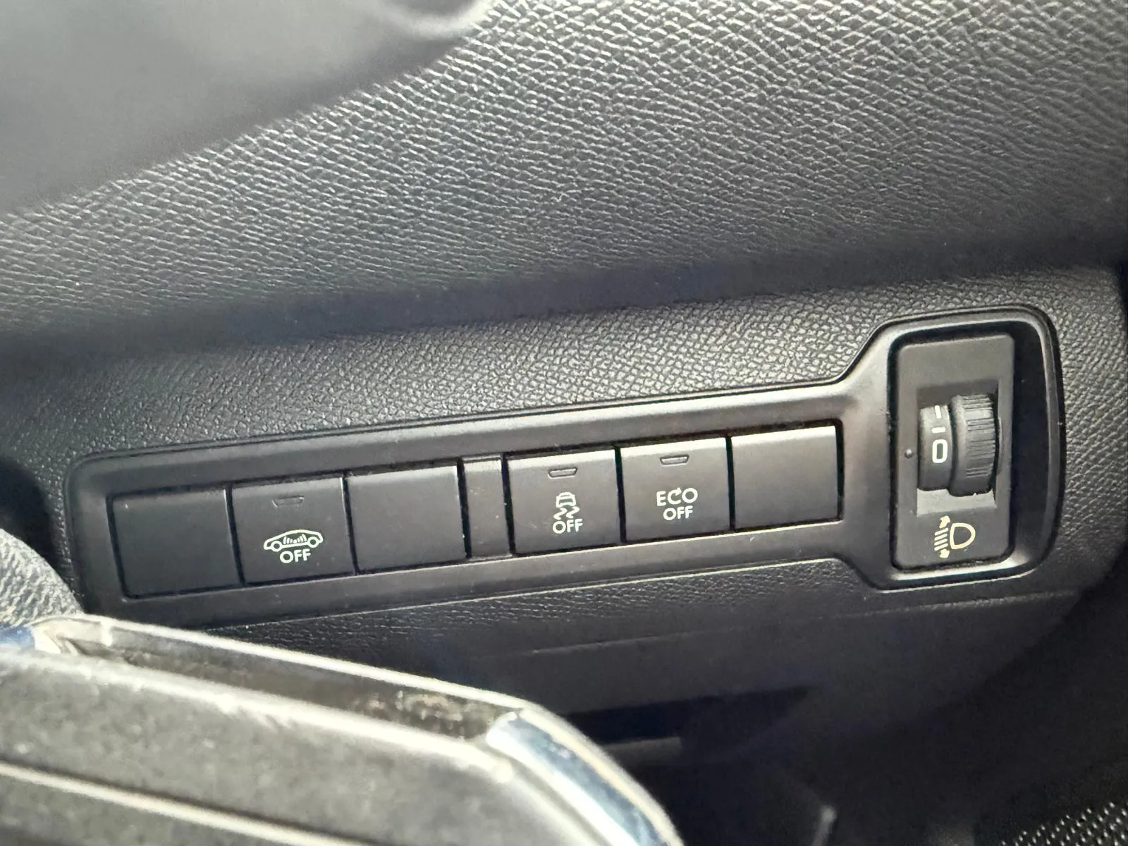 vehicle-media-50