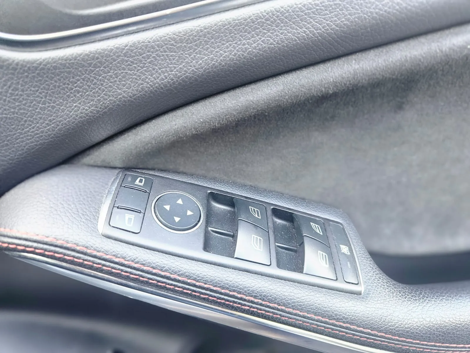 vehicle-media-35