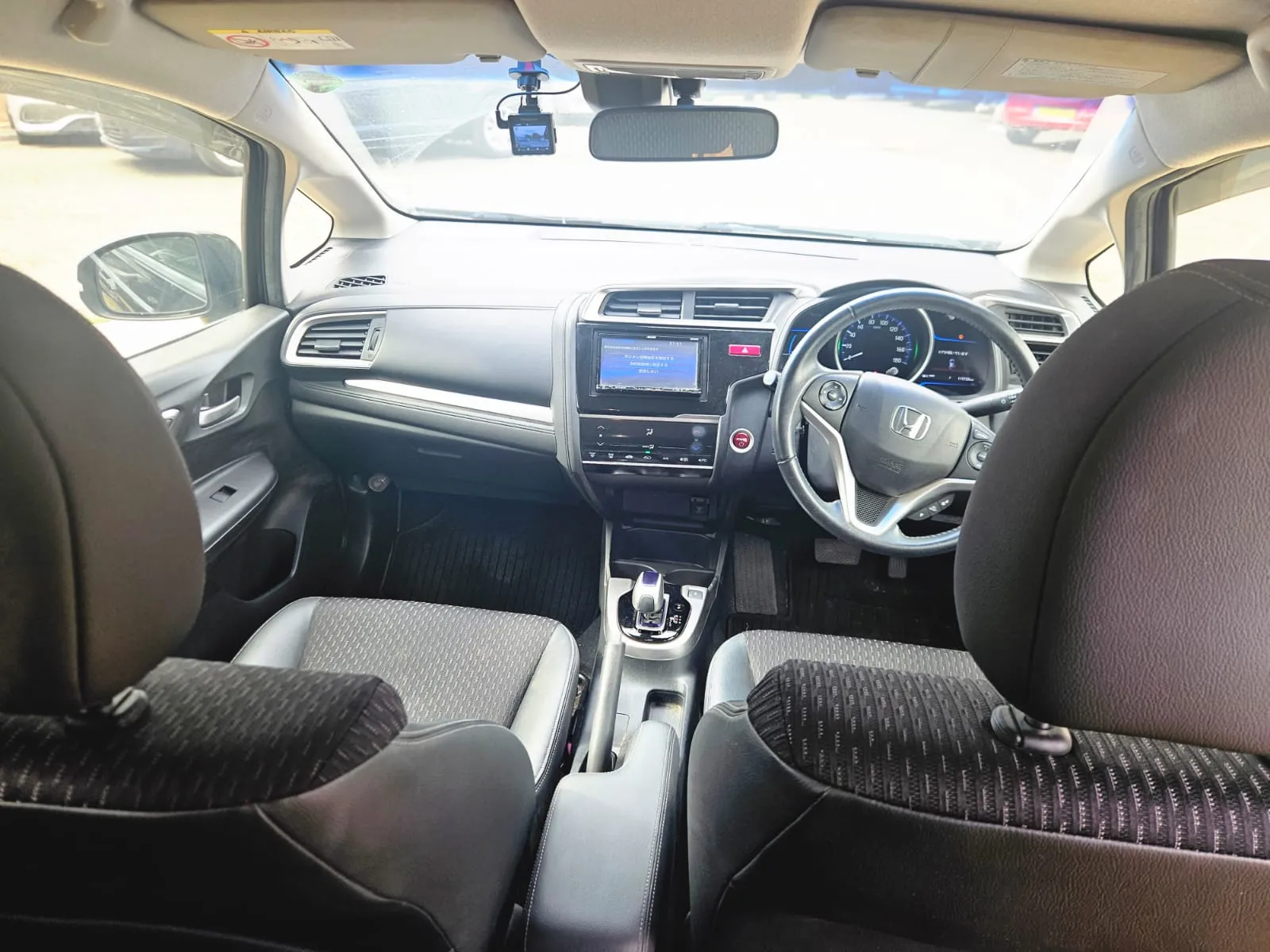 vehicle-media-17