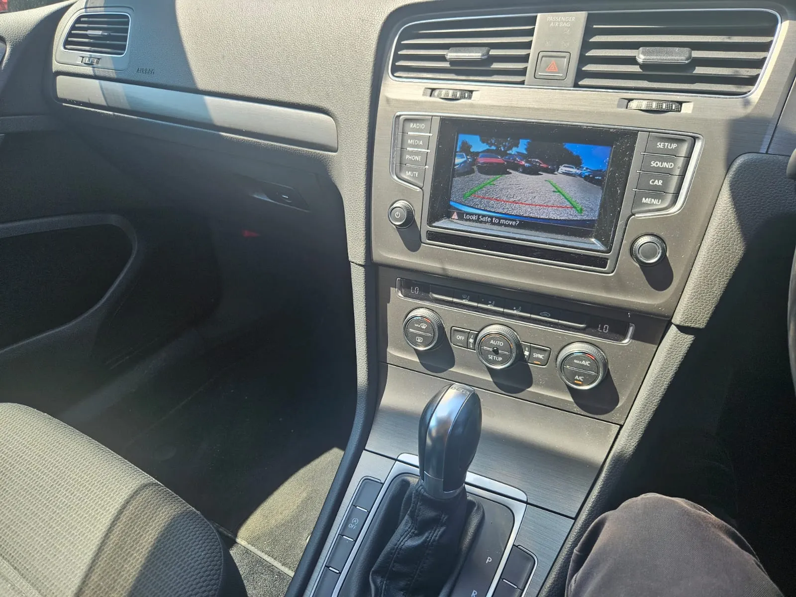 vehicle-media-17