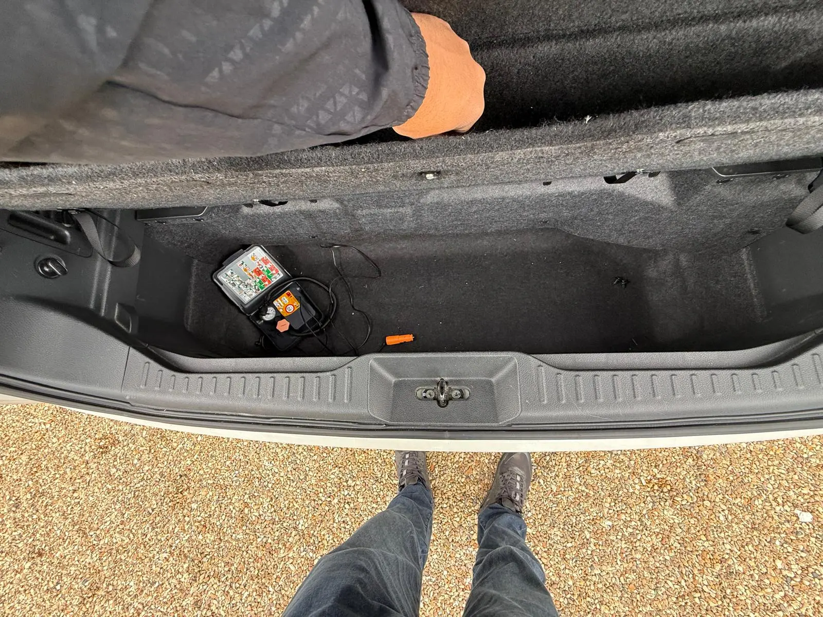vehicle-media-15