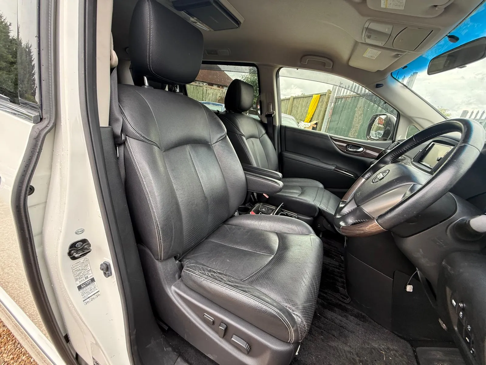 vehicle-media-40