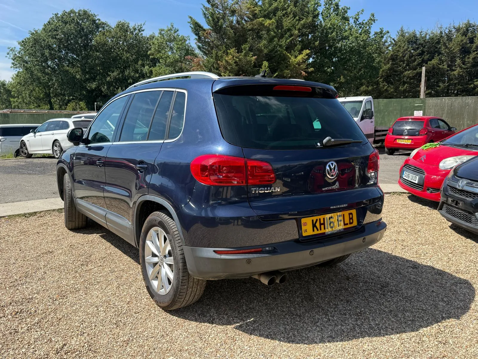 vehicle-media-8