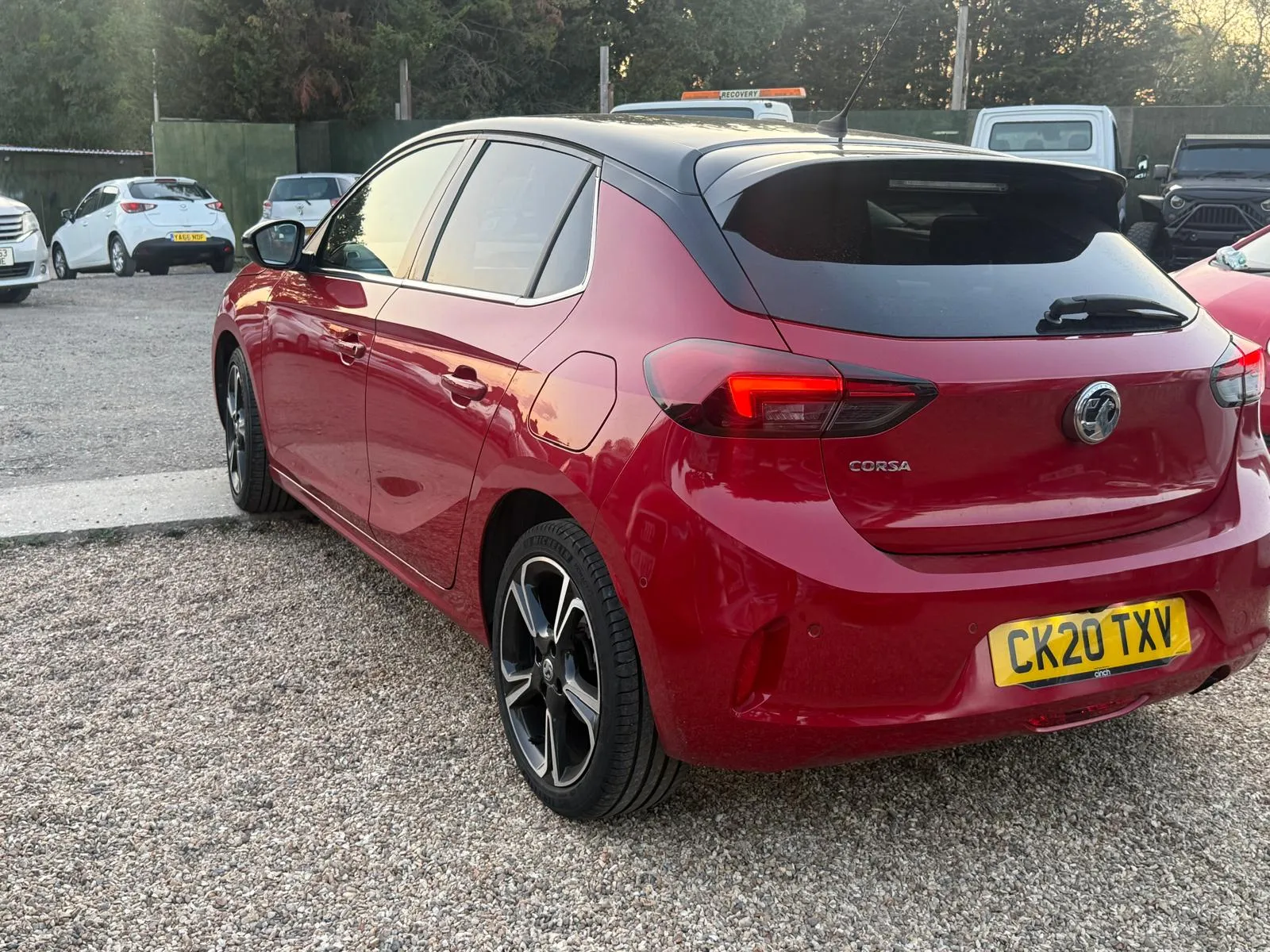 vehicle-media-8